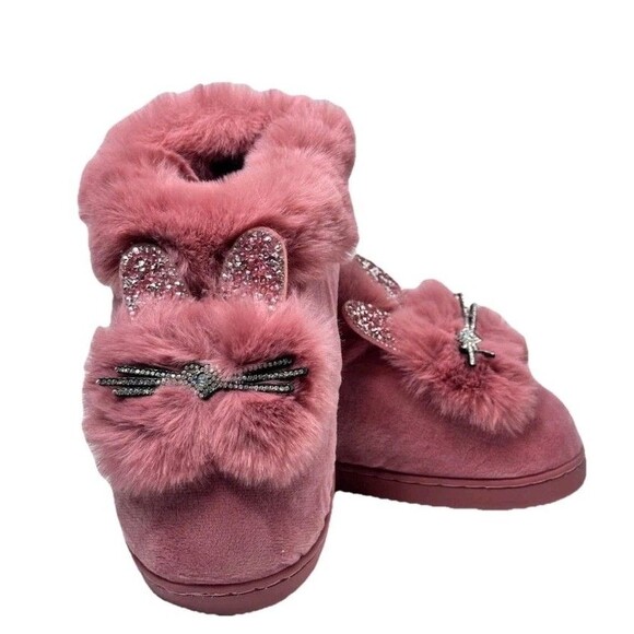KITTY CAT FUZZY PINK SLIPPERS Womens Size 6-7 ADORABLE & SUPER SOFT BRAND NEW - Picture 1 of 3